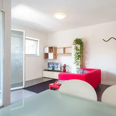 Peace Apartment